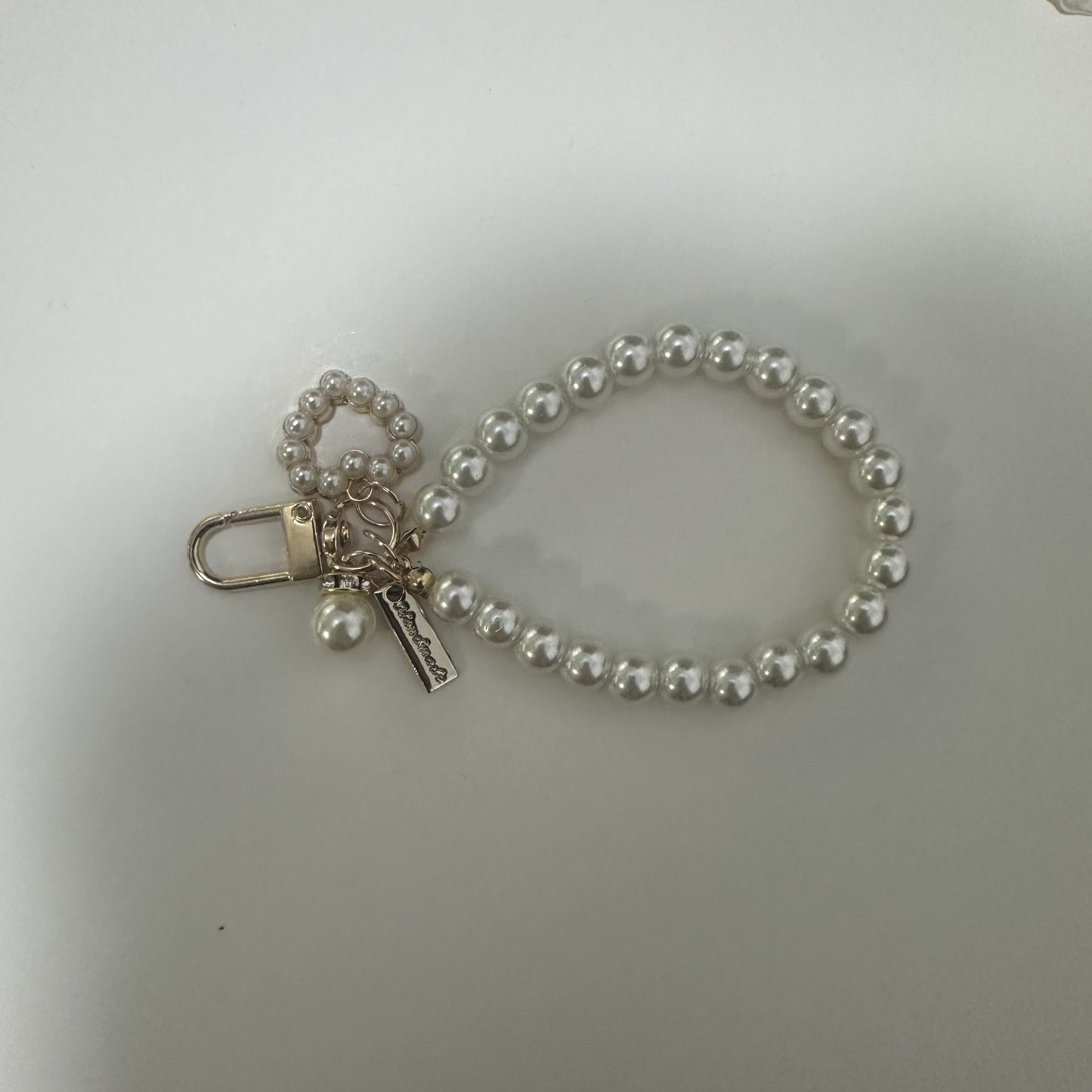 Faux Pearl Beaded Wristlet Phone Lanyard Strap Cord Cute Shell Heart Bracelet Key Chain Purse Bag Charm Earbud Case Cover Accessories Women Girls Gift