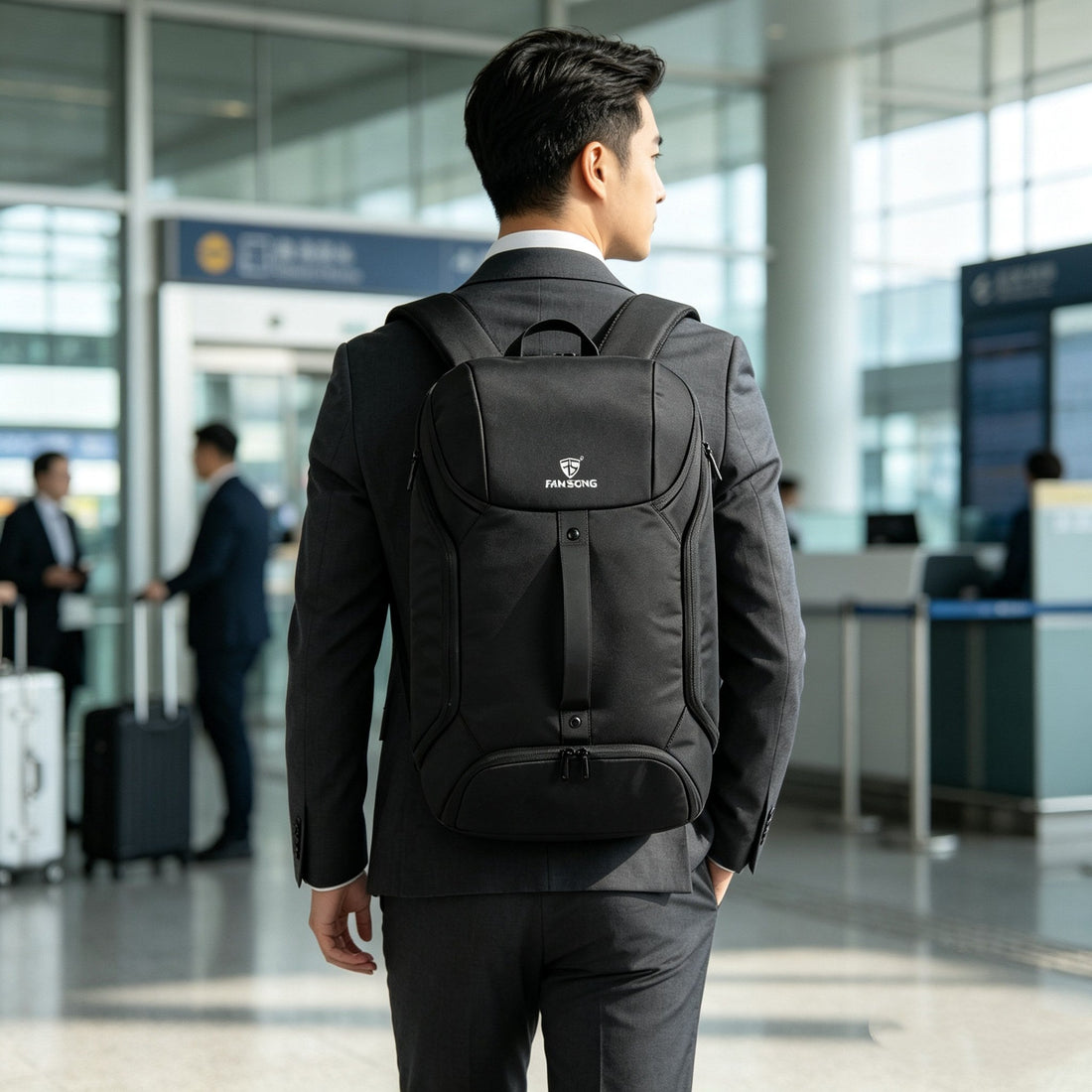 The Ultimate Weekender Bag Buying Guide: One Bag for Business Travel and Family Getaways